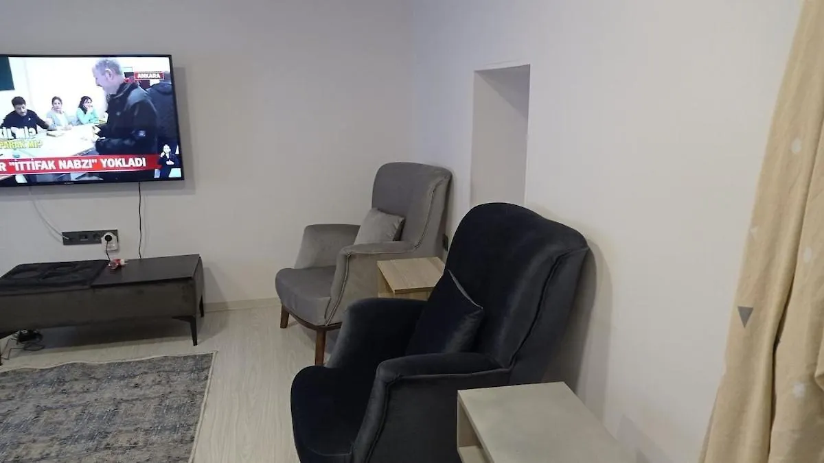 Central Apartment With Terrace And Partial Sea Vie 이즈미르 터키