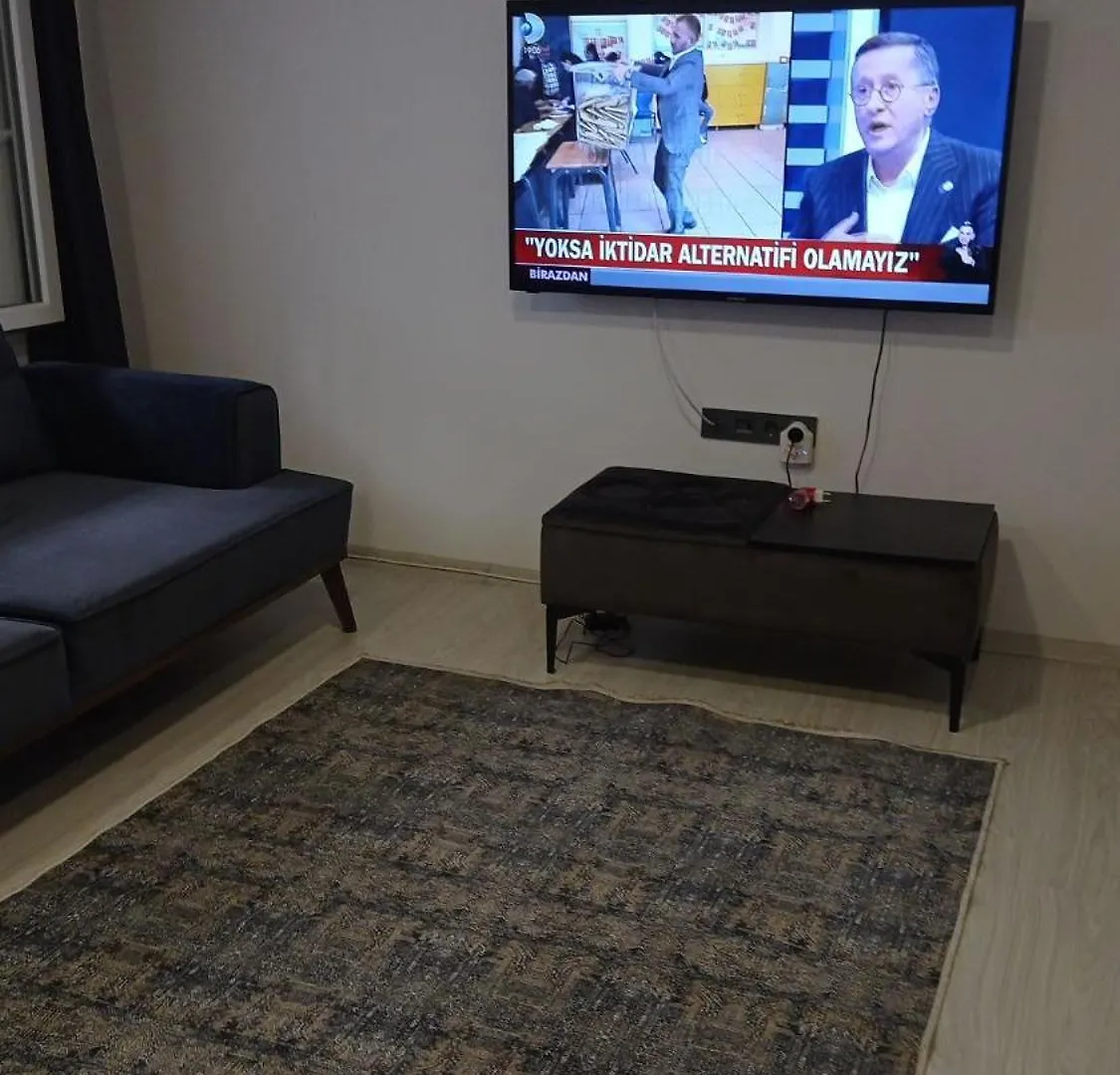 Central Apartment With Terrace And Partial Sea Vie 이즈미르 0*,